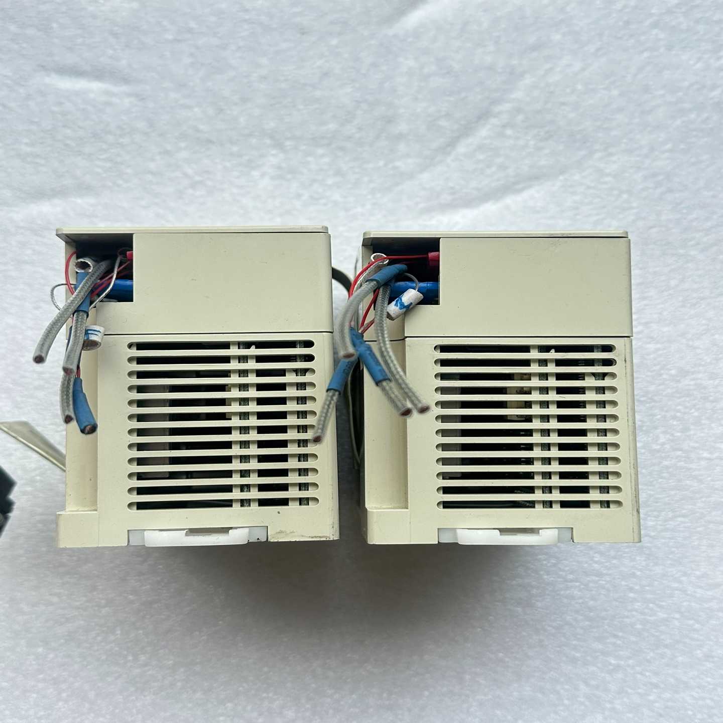 三菱Fx2N-4AD-PT原装拆机实物照片功能包好-议价