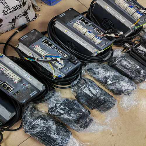 【议价】艾斯顿750W伺服电机，驱动PR0NET-08AEG-EC，适用