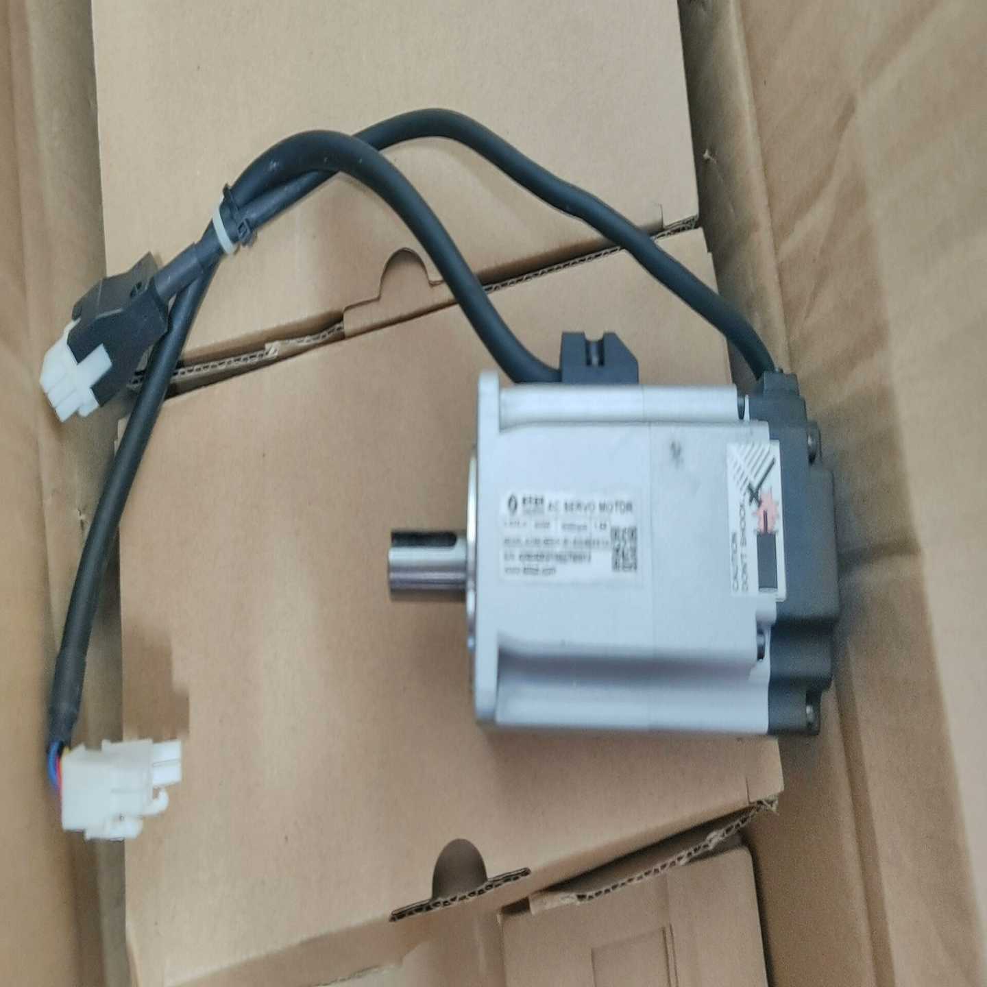 雷塞电机200W型号ACM2-06002H2E1-E23-6询价