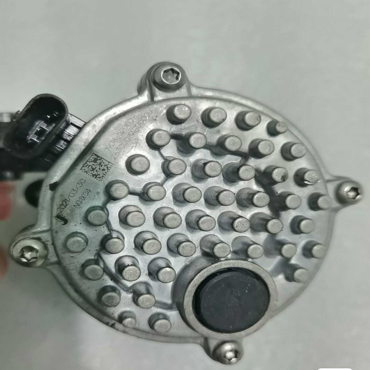 广汽丰田ia5电子水泵三插--议价商品