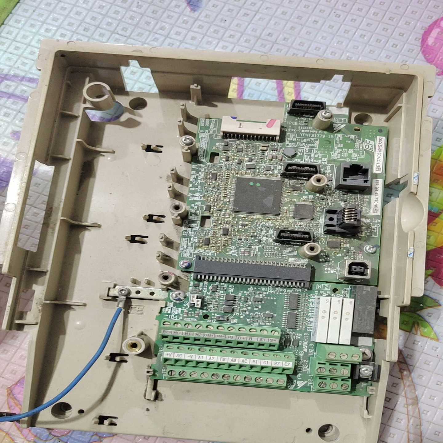 安川变频器主板端子板一套如图显示，的，包功能，有的拍~询价