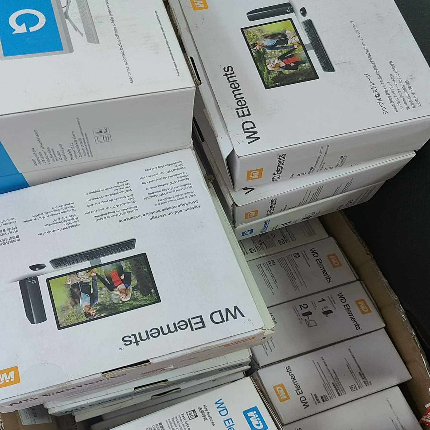 西数18Telements移动桌面硬盘E元素大容量存储，监--议价商品
