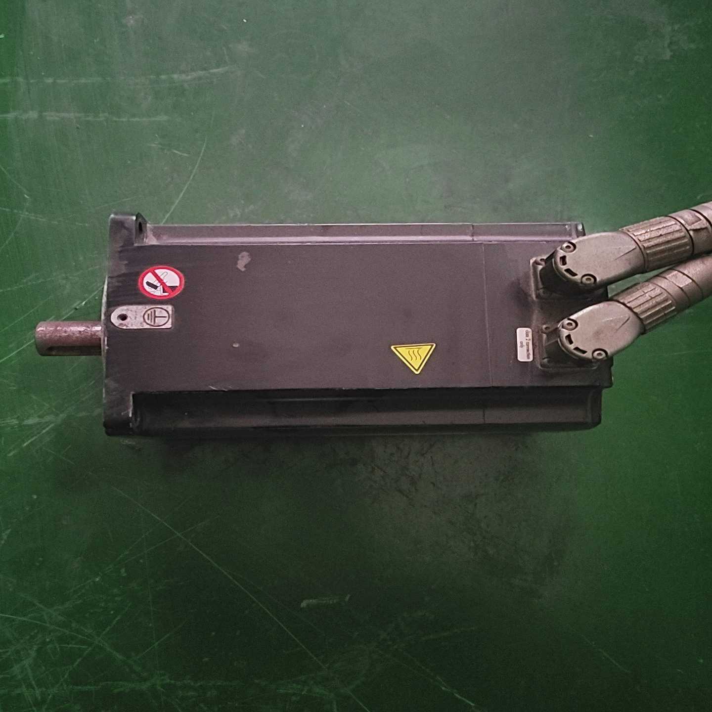 施耐德伺服电机BMH1403P11A2A，4.788kW，成--议价商品