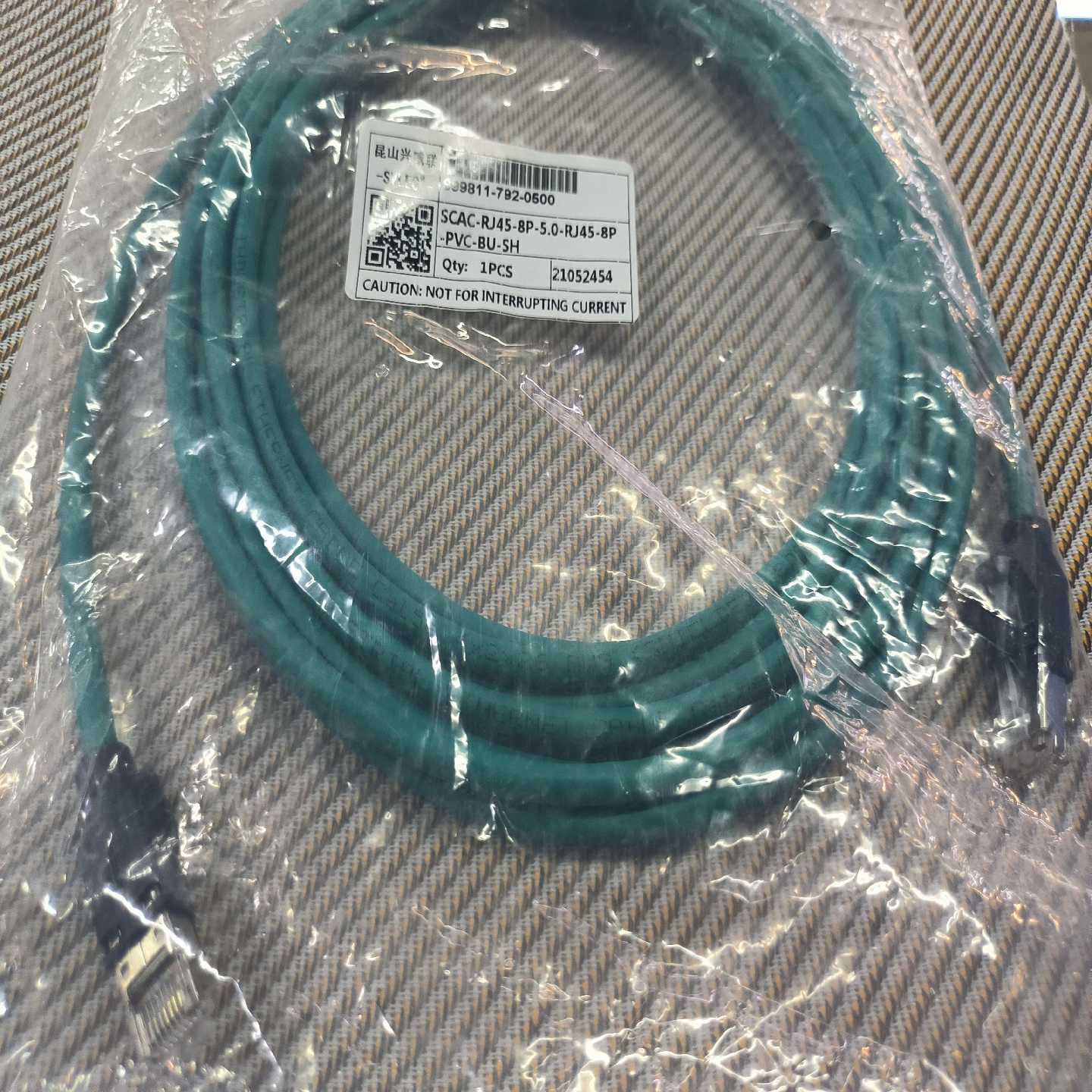 昆山兴威联连接线SCAC-RJ45-8P-5.0-RJ45-询价