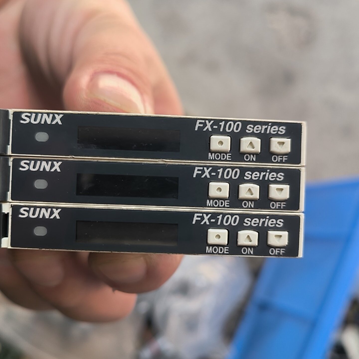 【询价】SUNX神视光纤传感器FX-100光纤放大器，成色如图 