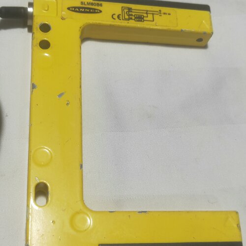 询-邦纳金属SLM80B6槽型感测器