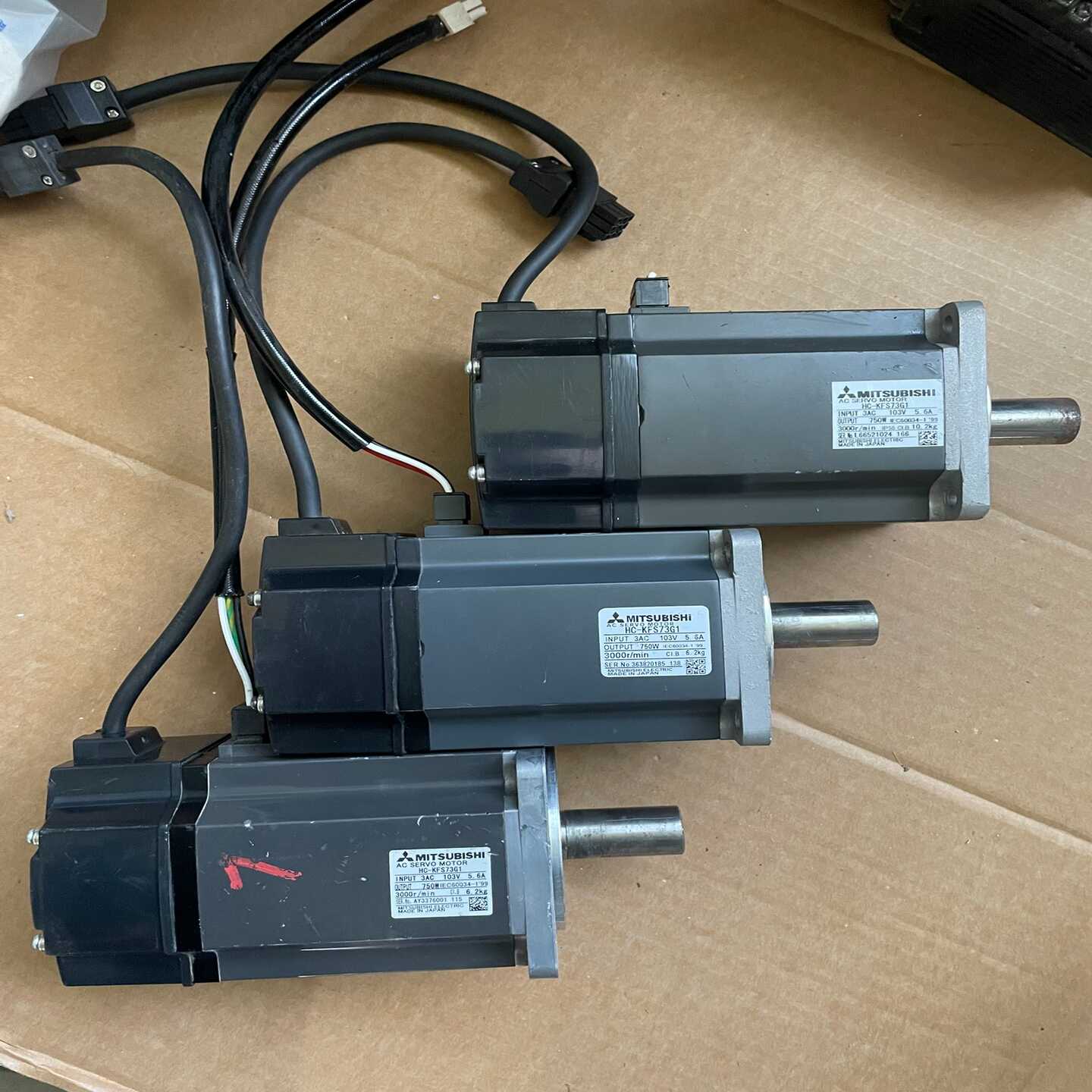 三菱750W伺服电机，型号:HC-KFS73G1。正常使用--议价商品