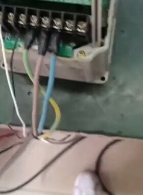 变频器HC1A 0D7523C 带电机测试好【议价】