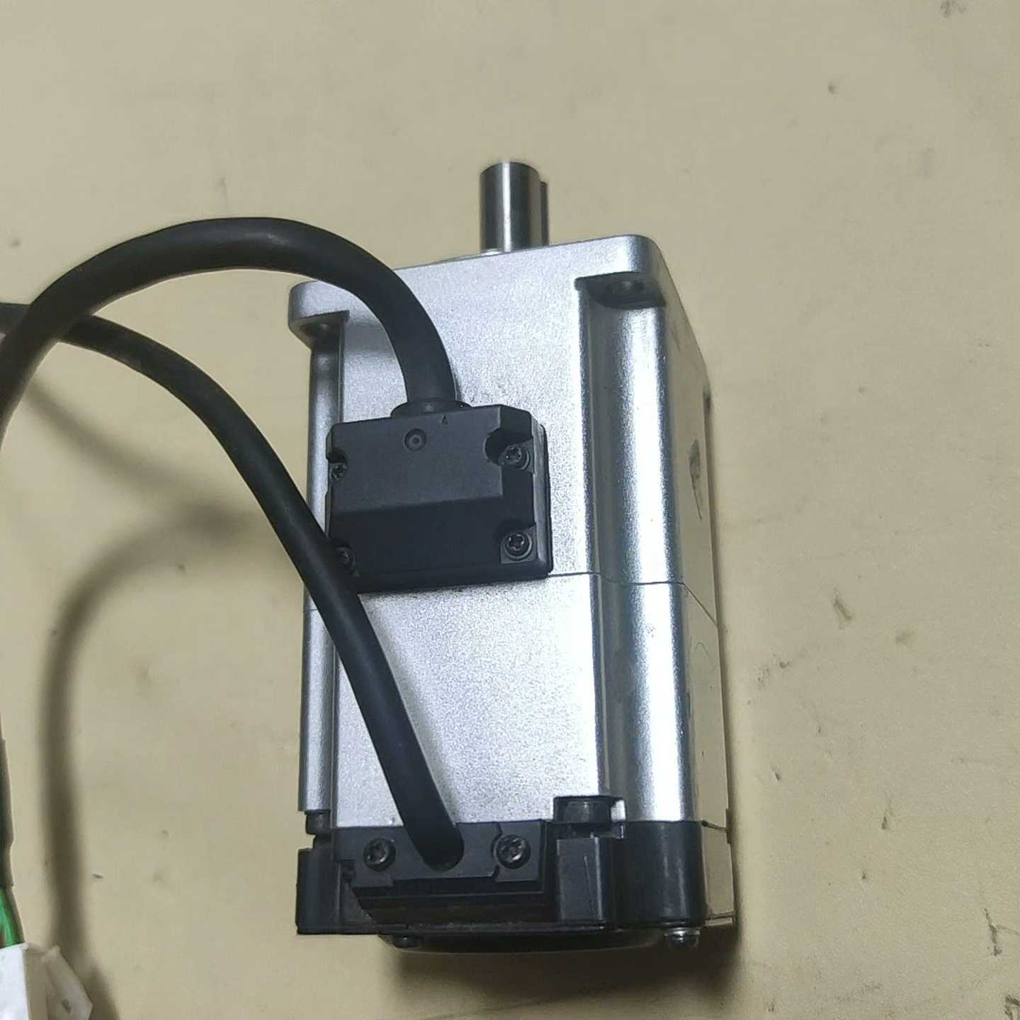 松下电机MHMF022L1V2M，拆机现货，功能正常包好，实--议价商品