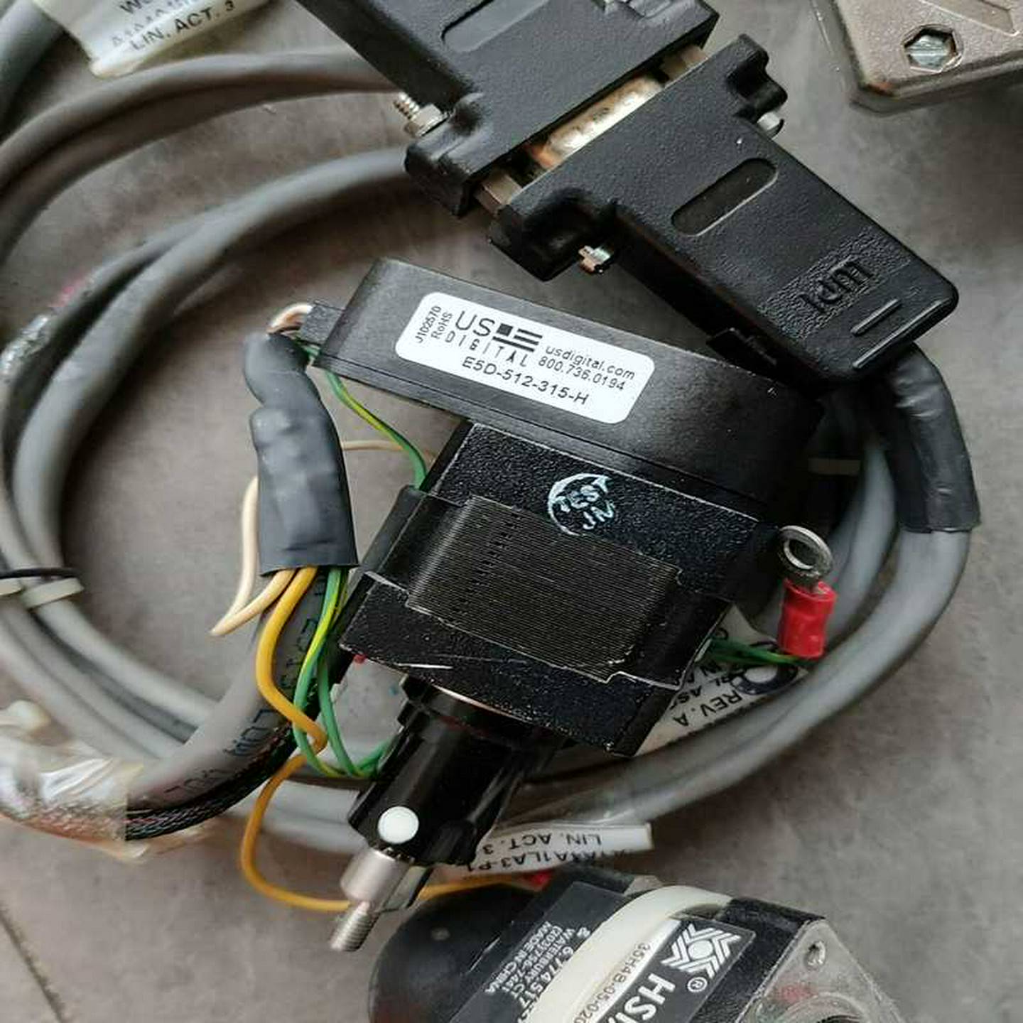 安川A1000变频器，CIMR-AB4A0038FBA，全新~议价