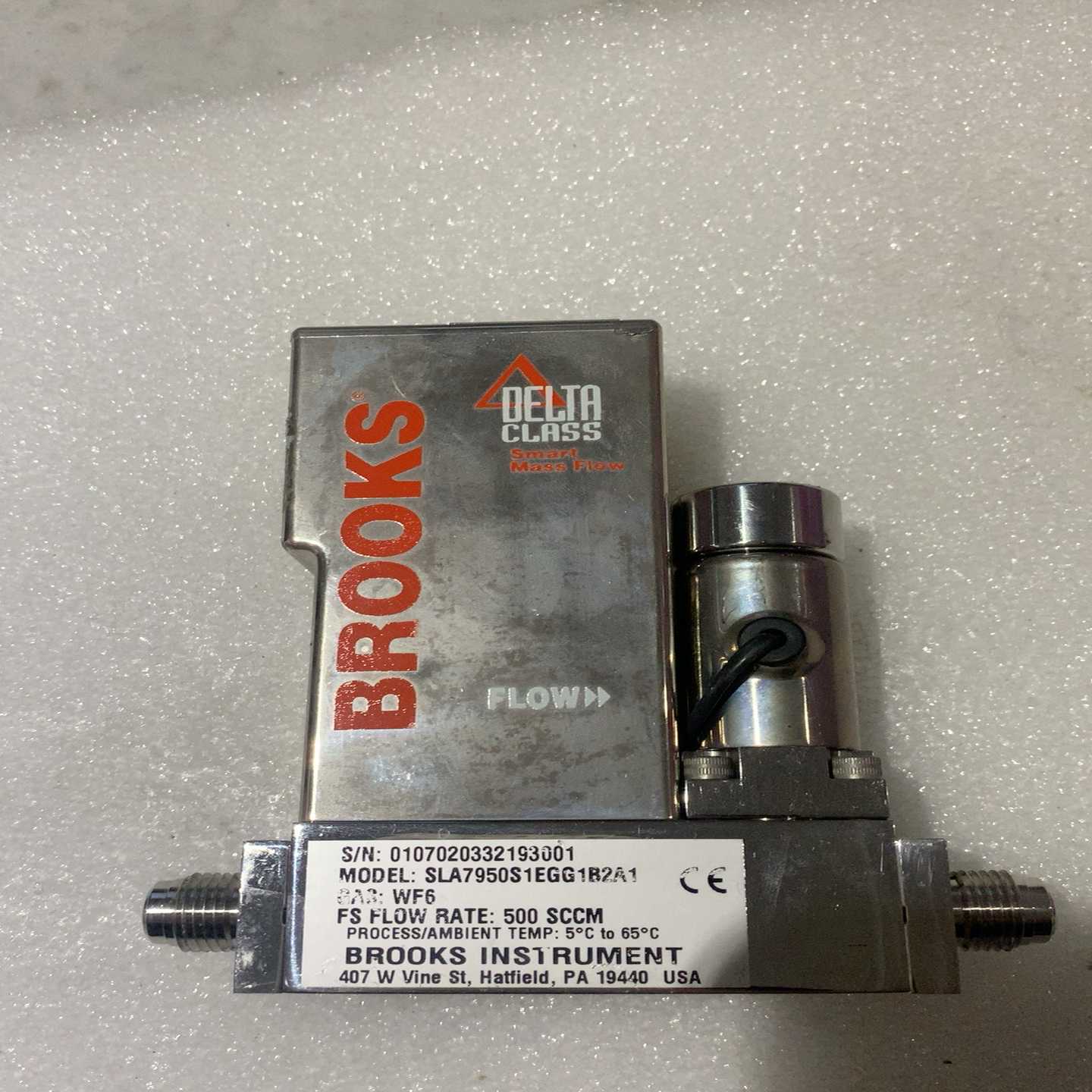 BROOKS流量计SLA7950S1EGG1B2A1实物拍摄--议价商品