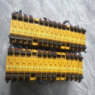 请皮尔兹PILZ安全继电器PNOZmi1p 7734