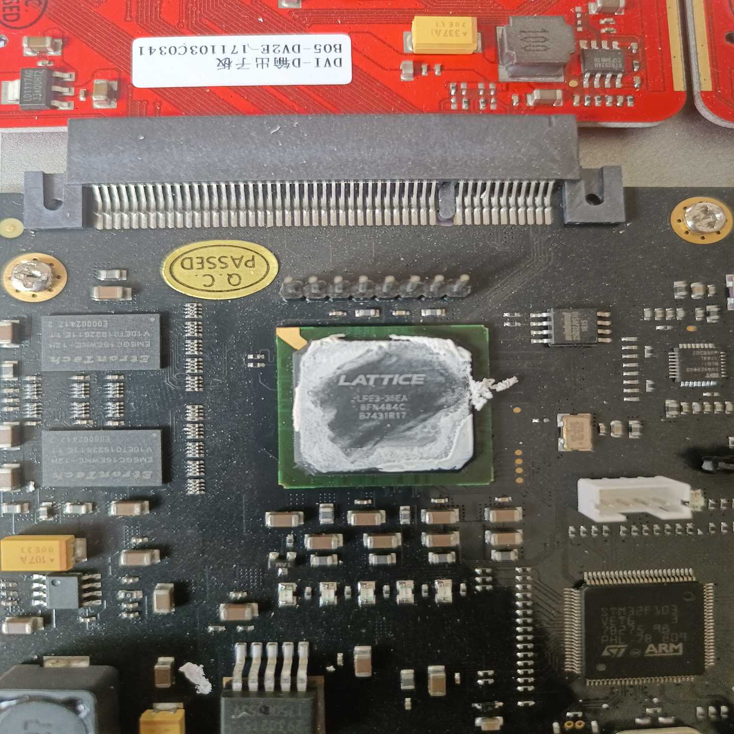 LFE3-35EA-8FN484C，看上联系询价