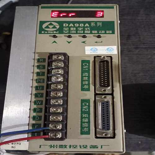 DA98A－12全数字式交流伺服驱动器上电显示