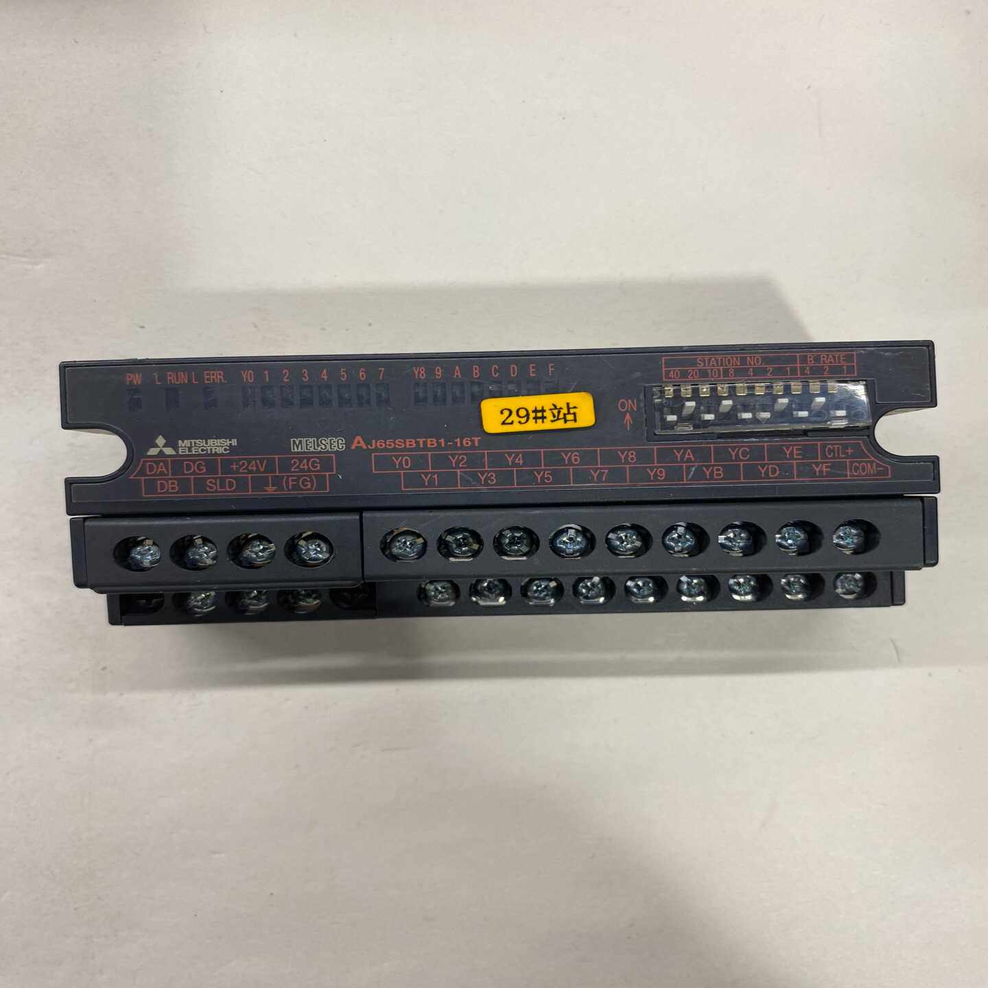 议价三菱远程模块，型号AJ65SBTB1-16T，