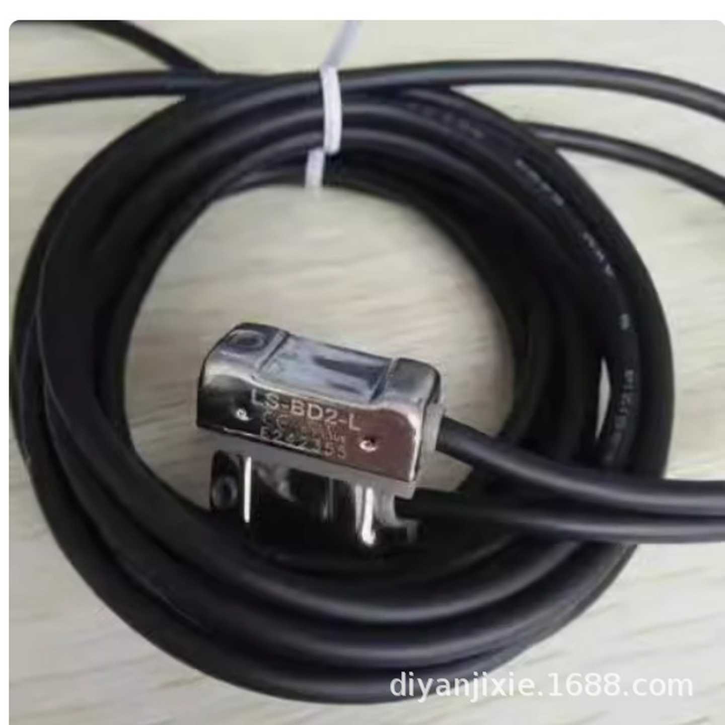 台湾Libangyi磁性开关-BD2-L气缸感应器LY-D73-LLY-67ALM-1