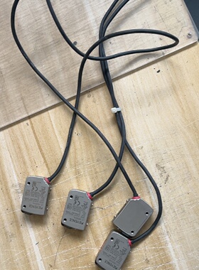 溢价-基恩士KEYENCE激光传感器LRZB250AN