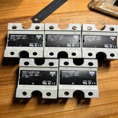 佳乐固态继电器 RM1A48D100 100A480V ~询价