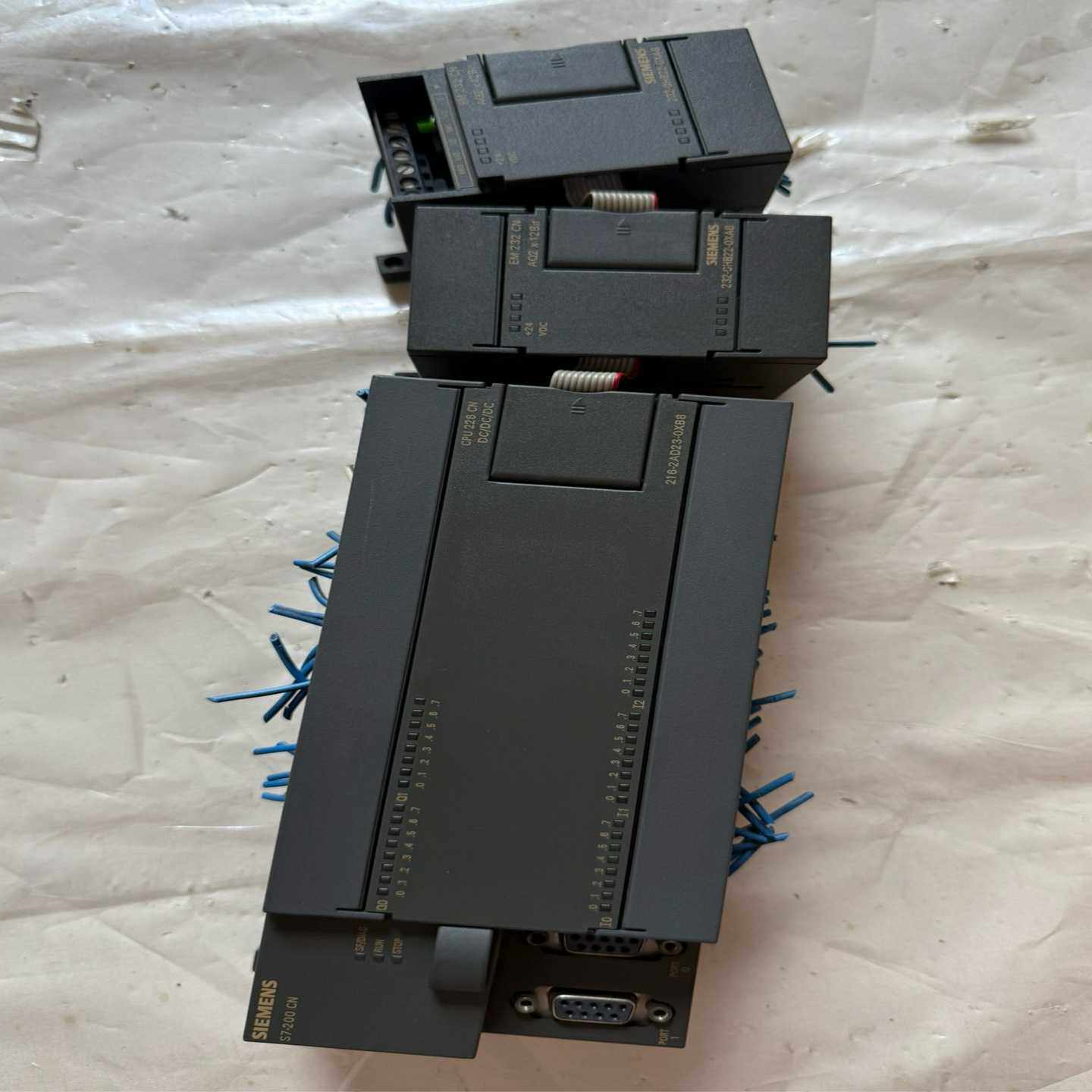 询价西门子CPU226CN。S7-200CN拓展EM232C