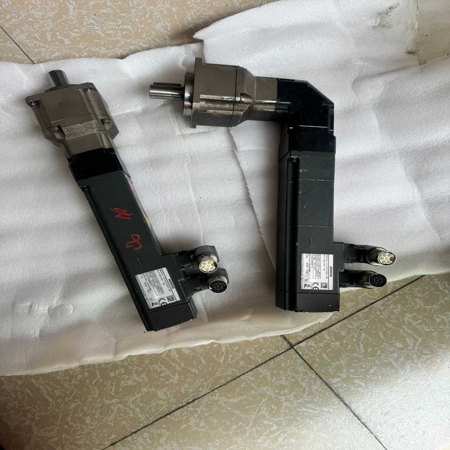 1FK7015-5AK21-1AB31FK7015询价