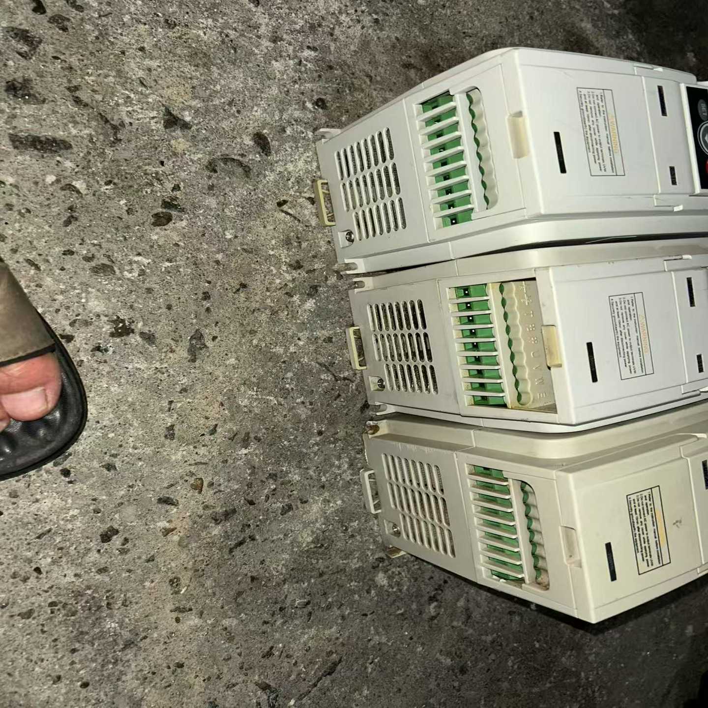 询价~DFM-6-20-P-A-GF费斯托 托气缸，，