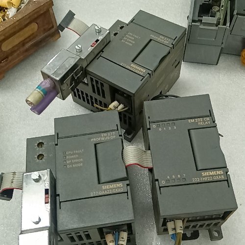 议价西门子PLC扩展模块型号6ES72221HF220X议价