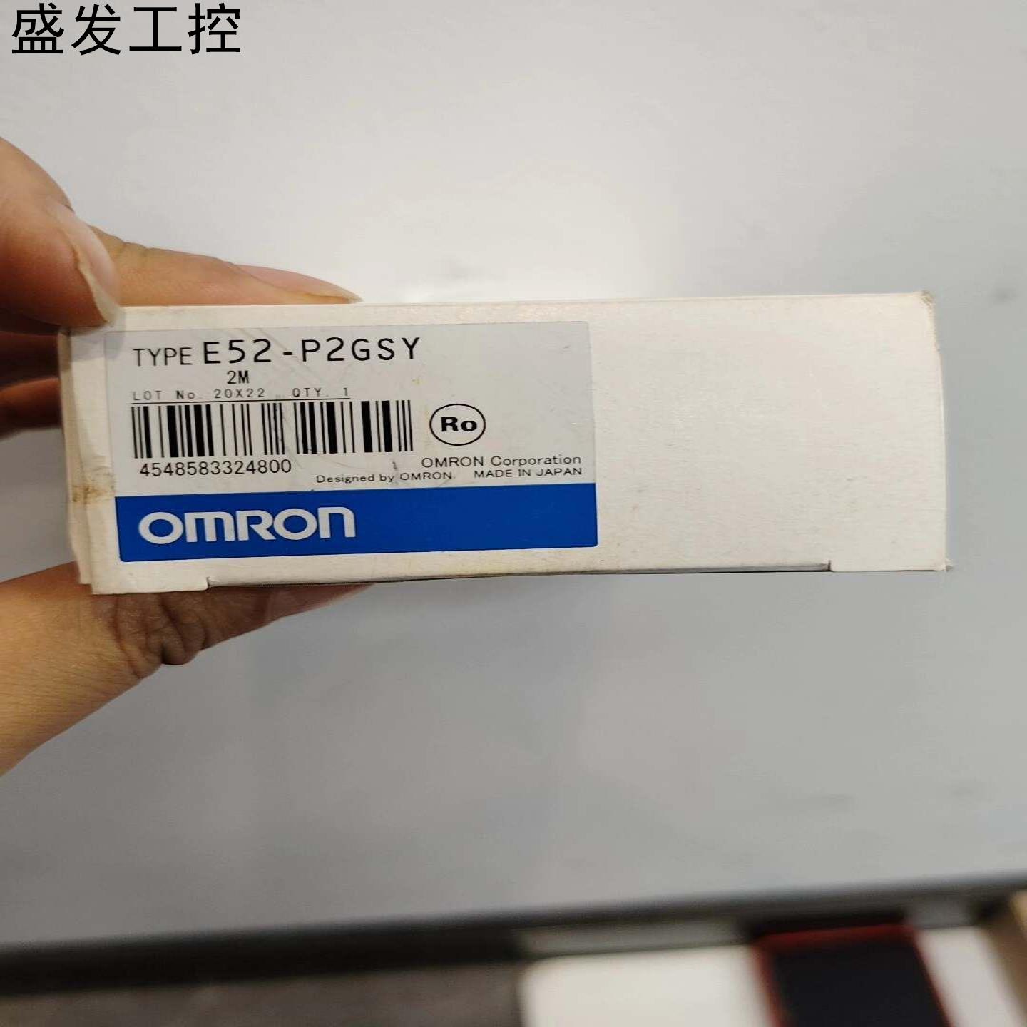 全新正品欧姆龙E52-P2GSY温度传感器2米长日本制造议价产品