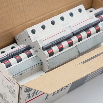 4x General Electric Elfa C40 EP63C40 566603 Leitungsschutzsc