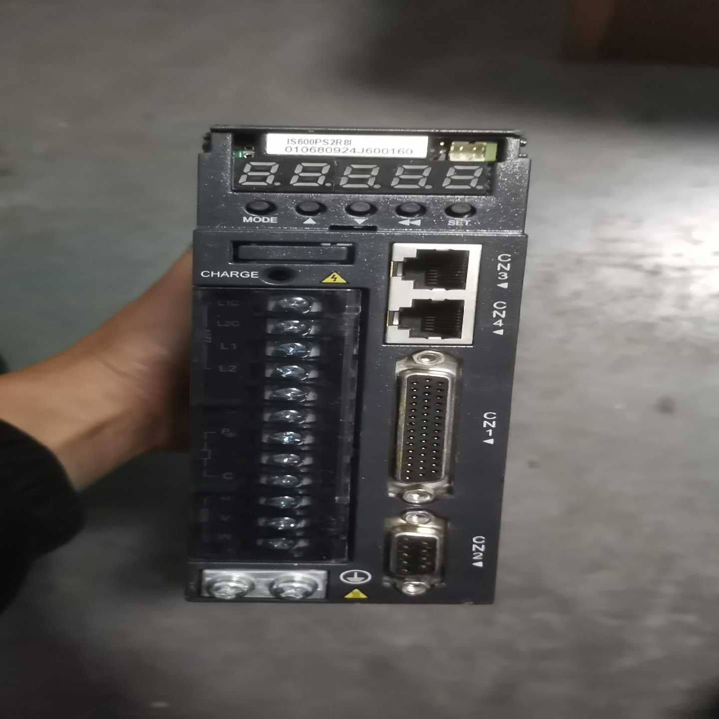 【议价】汇川伺服驱动器IS600PS2R8I成色如图适用