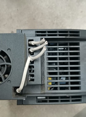 西门子V20变频器6SL32105BE222UV02