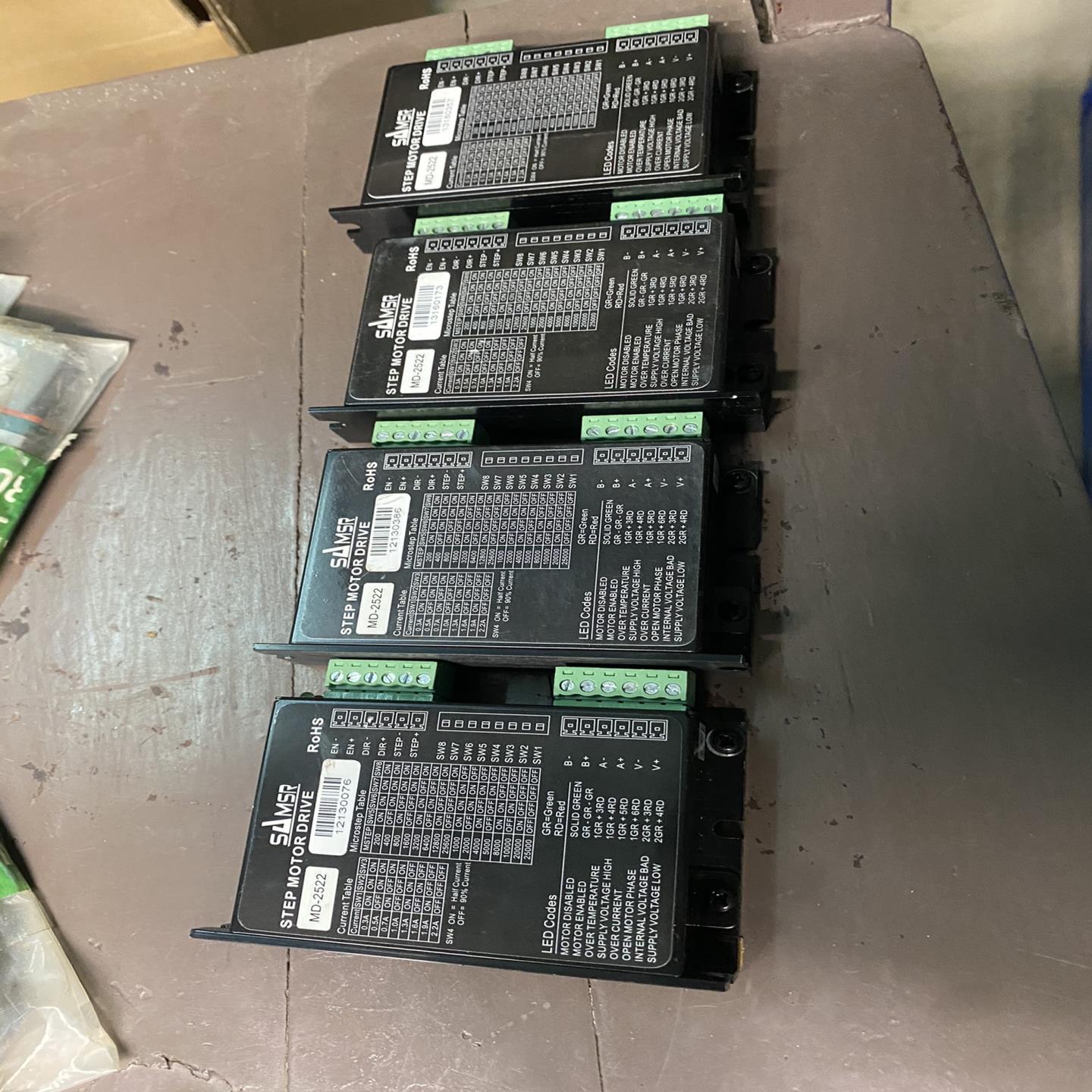 山社SAMSR步进电机驱动器MD-2522成色新有4个询价