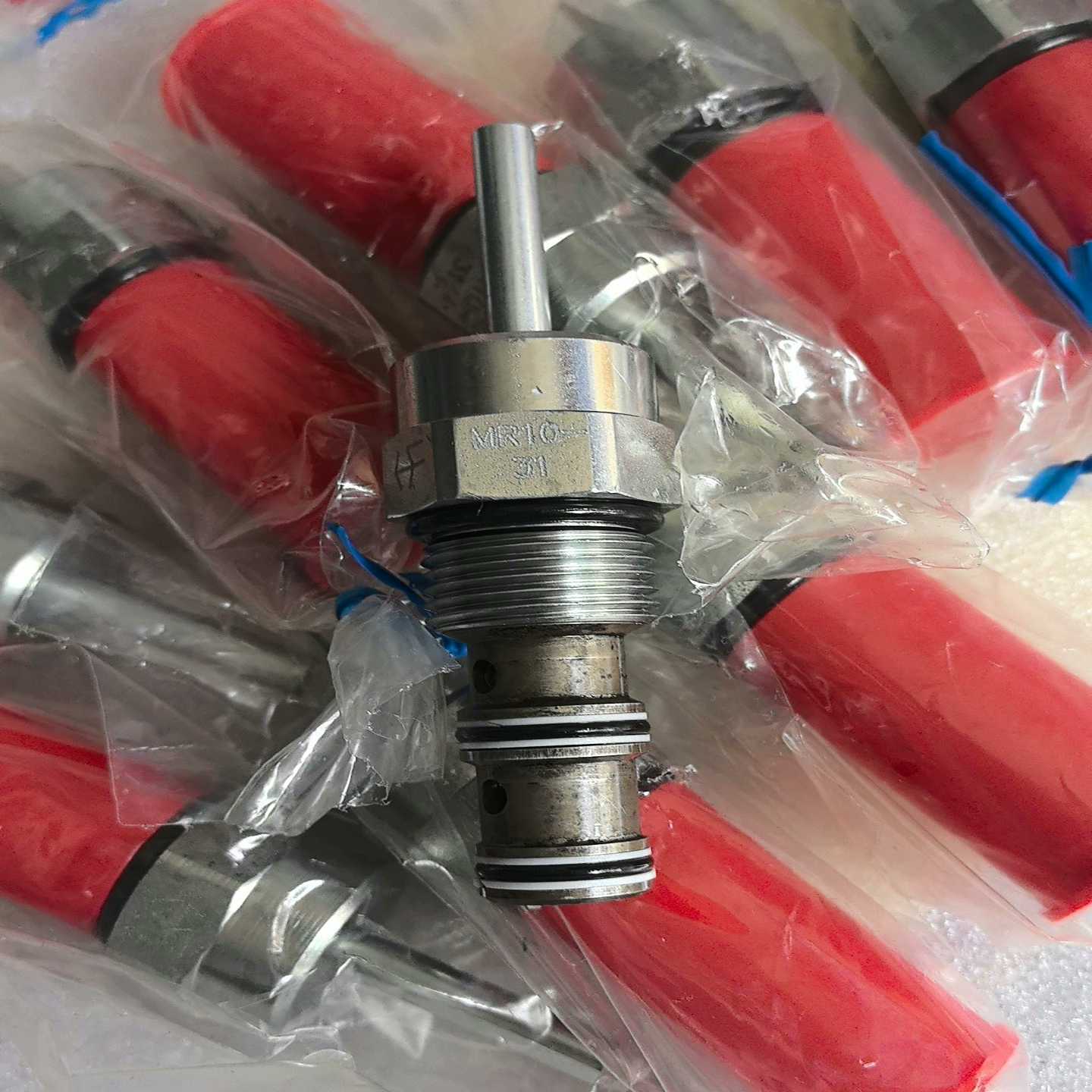 海德福斯插装阀手动换向阀MR10-31，，看上拍询价