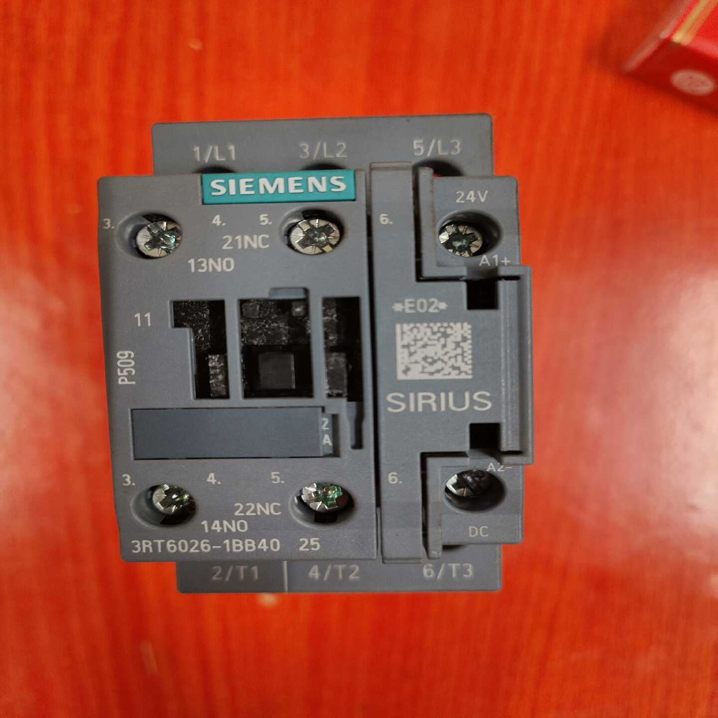 3rt6026-1bb40接触器，线圈电压dc24v，询价
