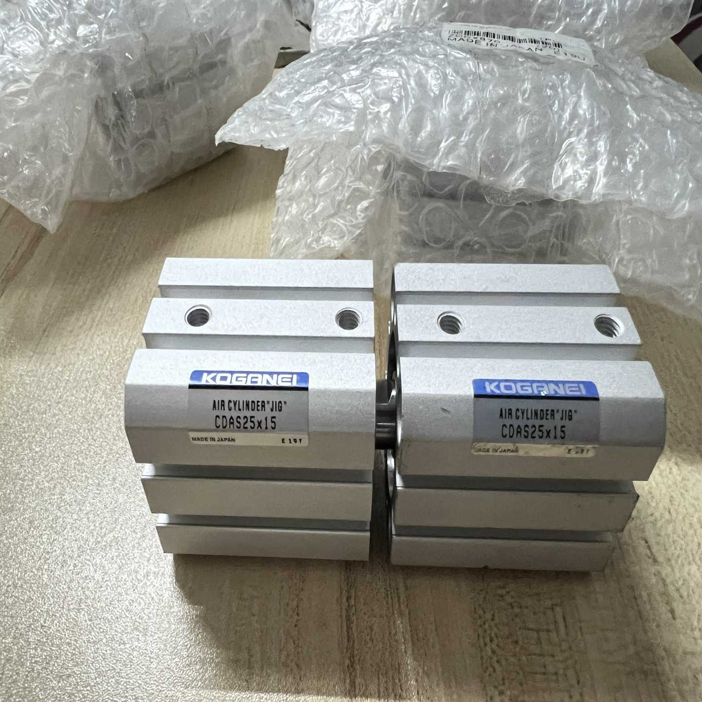 小金井气缸CDAS25x15原装正品全新库存原气泡袋包