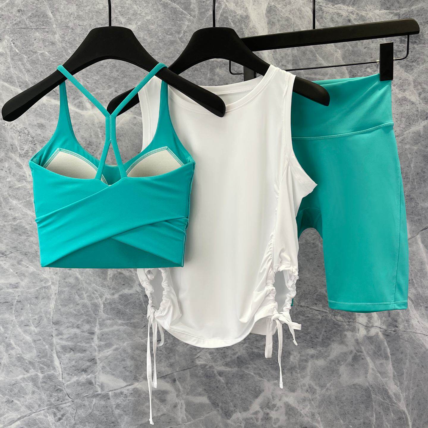 运动套装女速干透气跑步五分裤无袖带胸垫健身衣2025新款瑜伽服夏