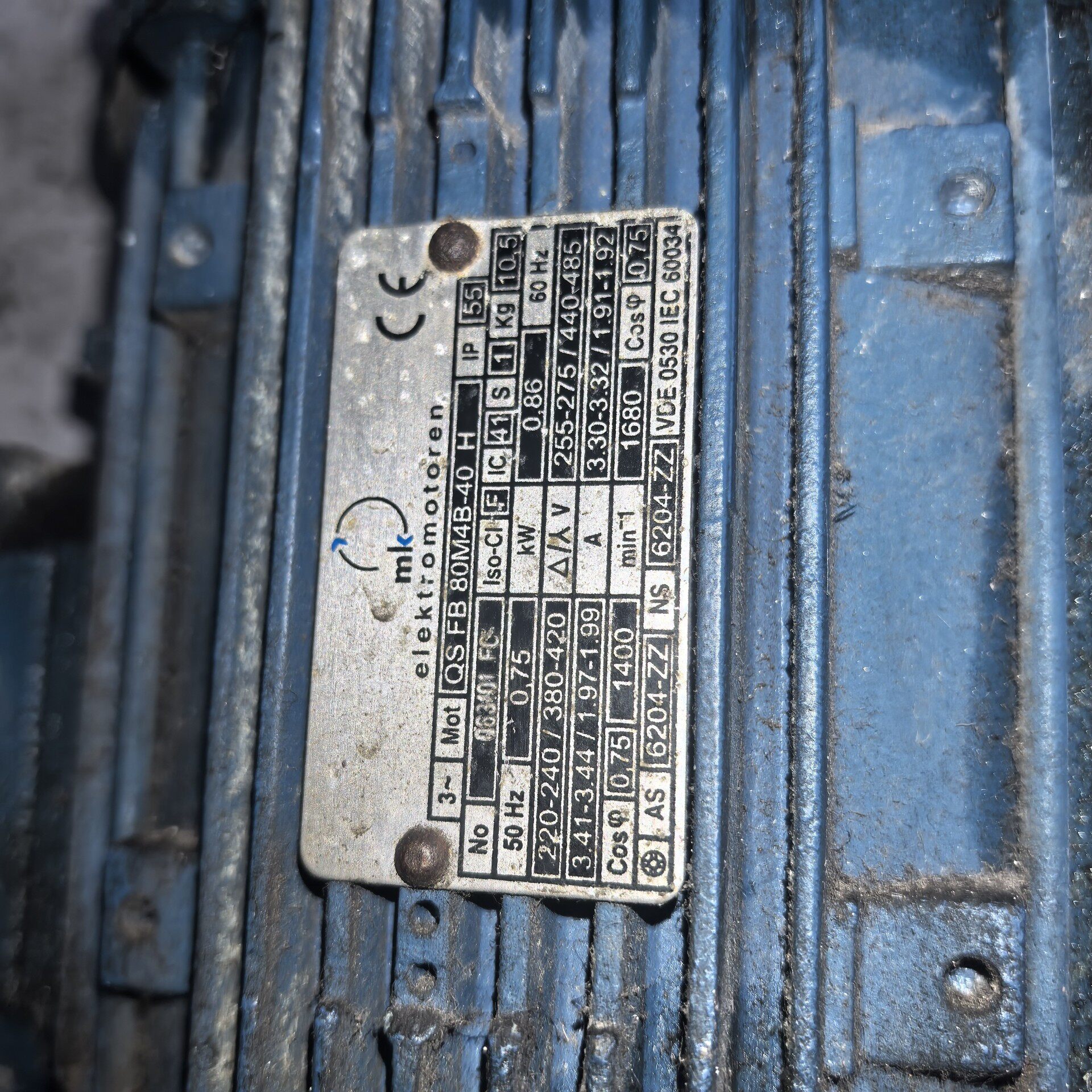 进口电机一台，QSFB80M4B-40H，IP55，（佳毅工控）