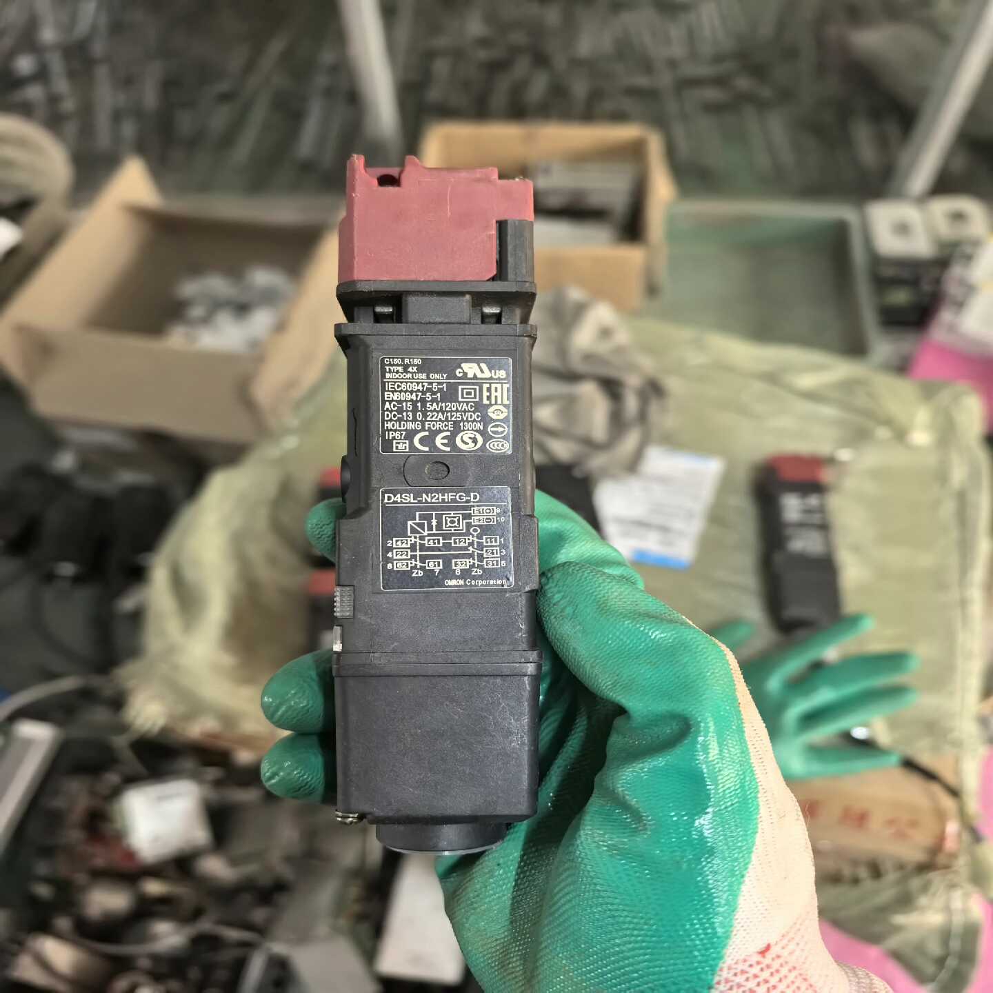 D4SL-N2HFG-D适用