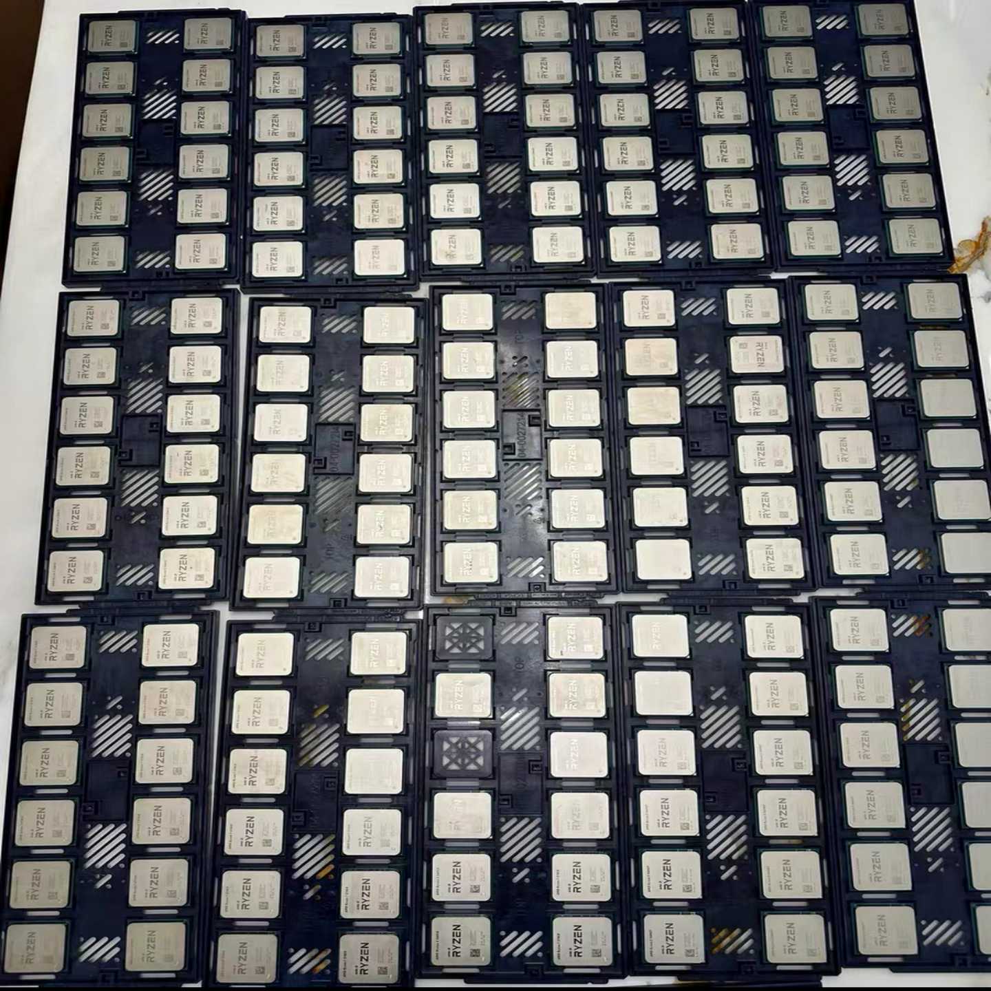 全新AMDR5-5600GTCPU处理器散片未上机--议价商品