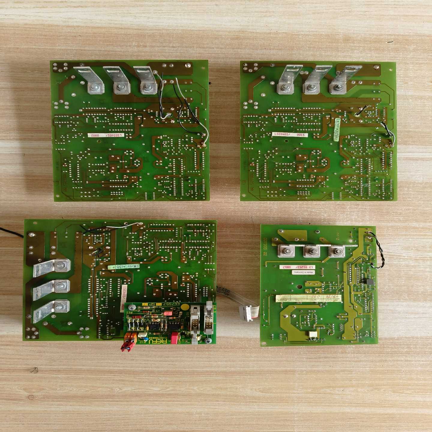 议价REFU魏德米勒线路板WP662三张，PW7334一张，拆机