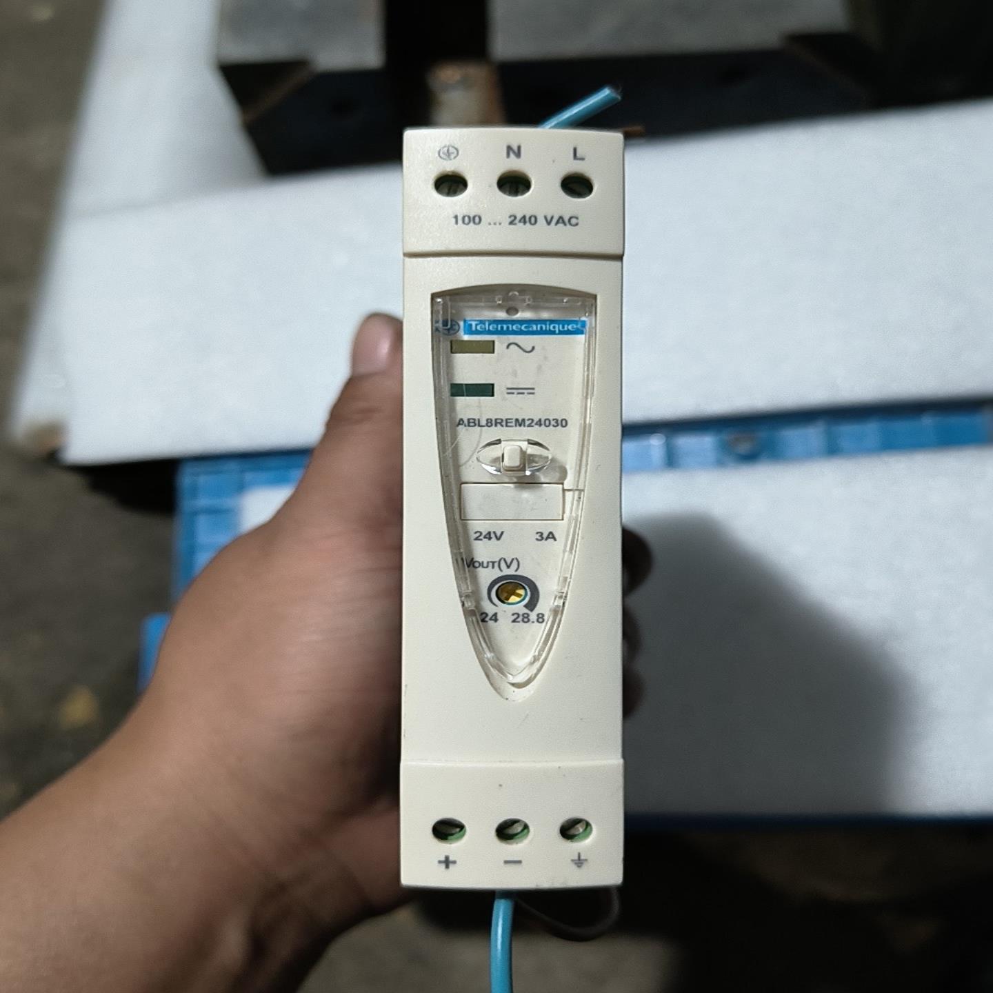 询价拍~Phaseo  ABL8REM24030开关电源，