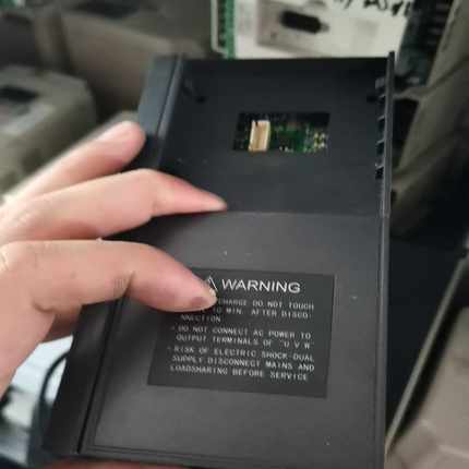 信捷VB5-42P2实物图拍摄2.2KW可以配齐询价