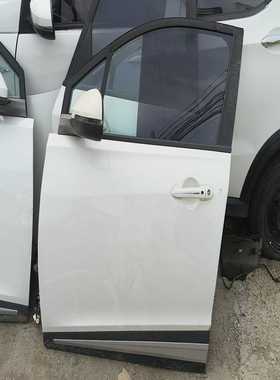 哪吒01原装车门，白色车身，左前门、左后门、右前门、右后门、--
