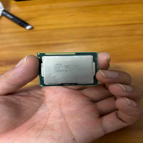 （议价）老当益壮XeonE3-1275，带高性能核显。