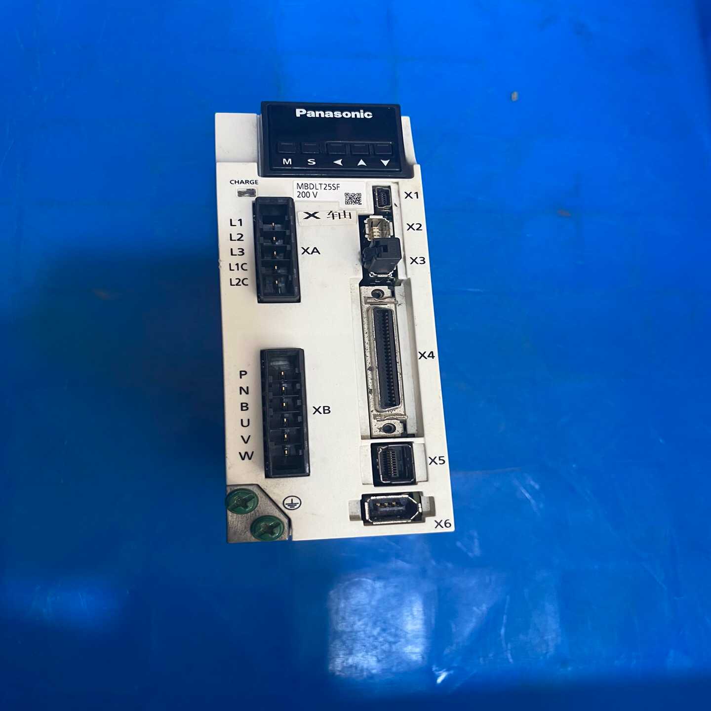 议价松下伺服驱动器，型号MBDLT25SF，成色如图，成色如图，