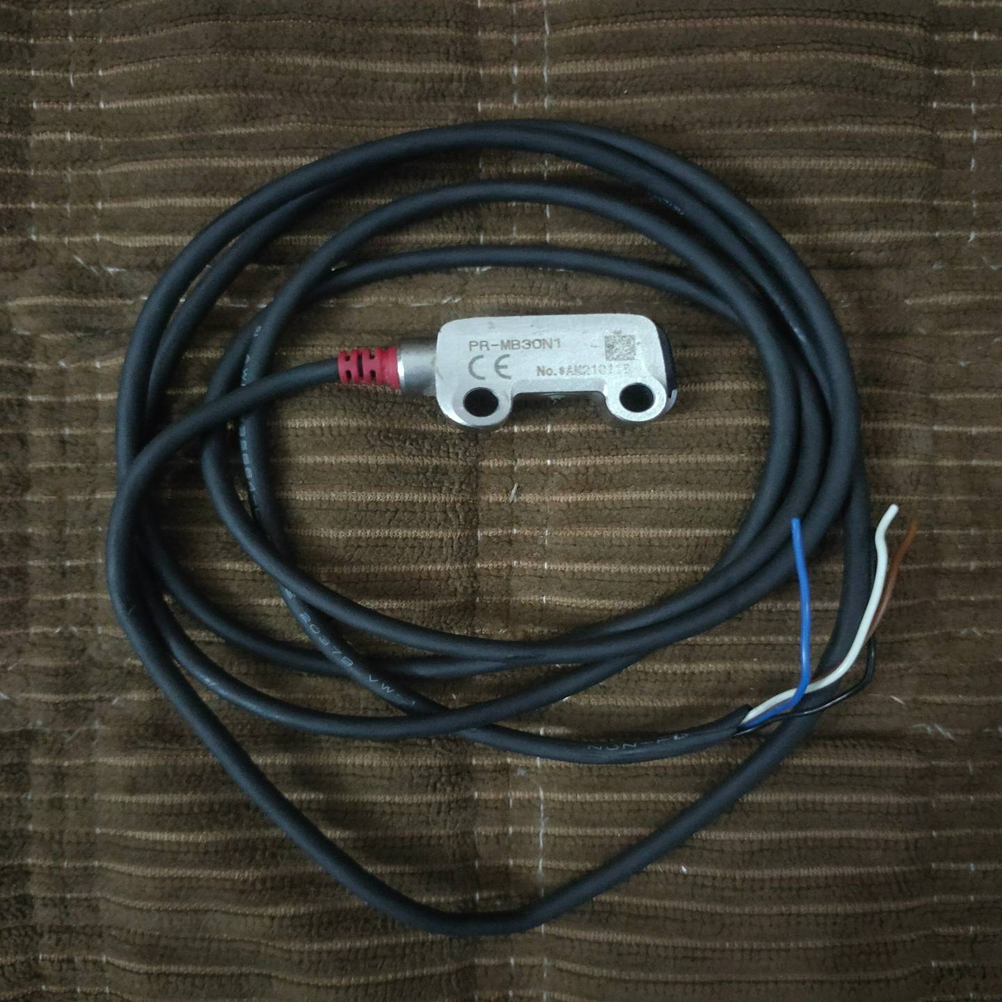 议价基恩士反射传感器PR-MB30N1！