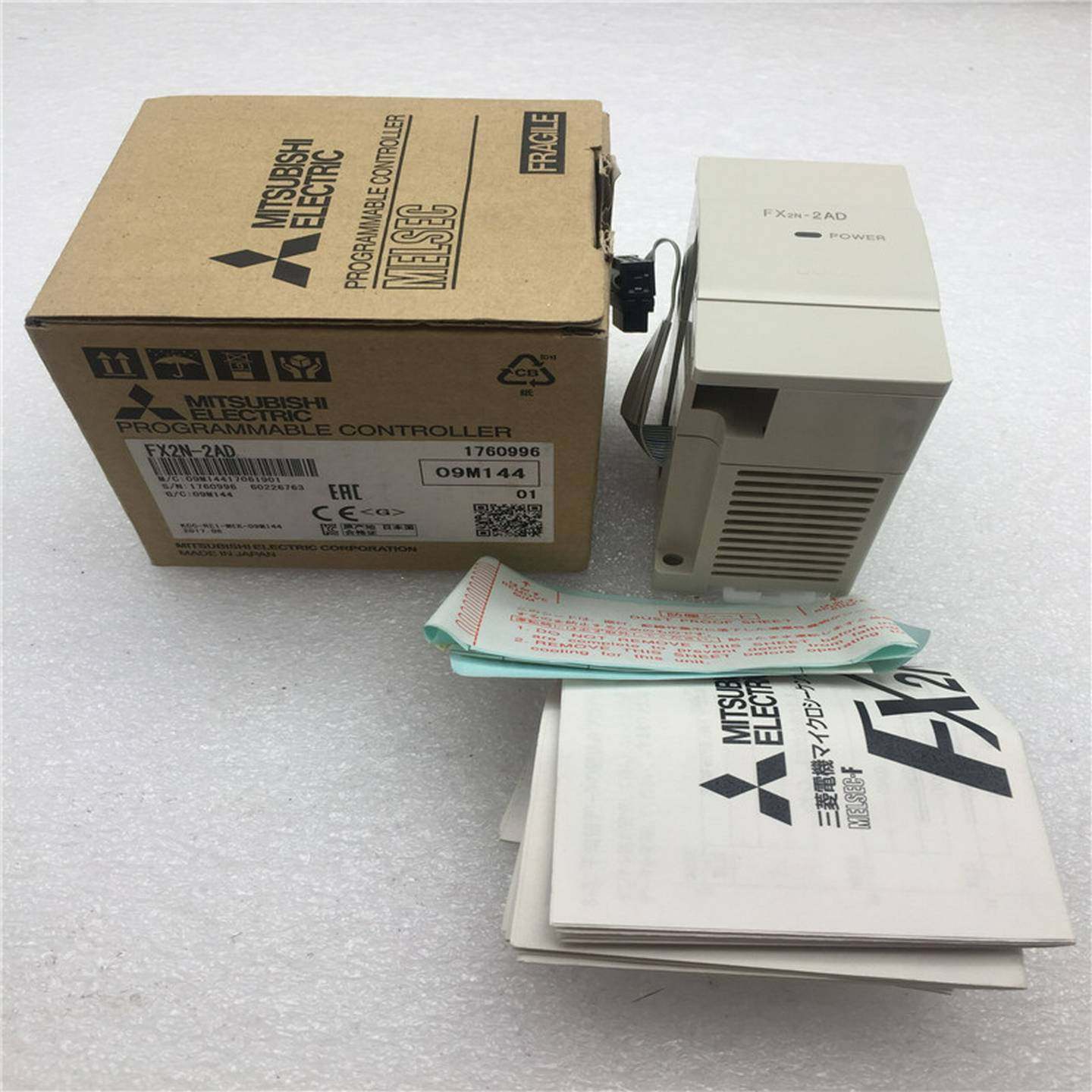 FX2N-2AD原装全新三菱可编程PLC控制模块实物图现货{议价}