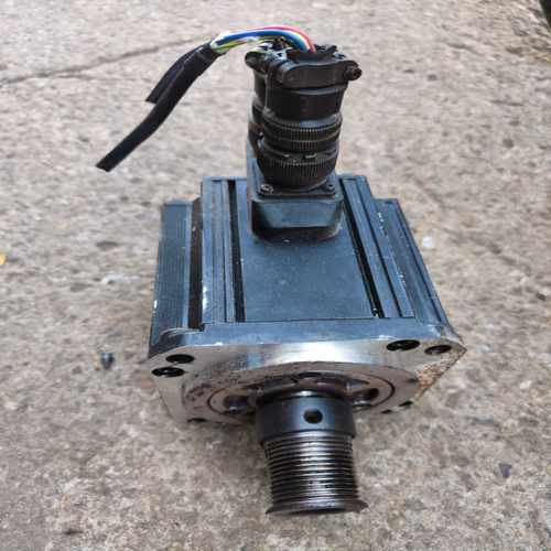 富士伺服电机GYG52CC2-T2G一台1500瓦功能正常包询价