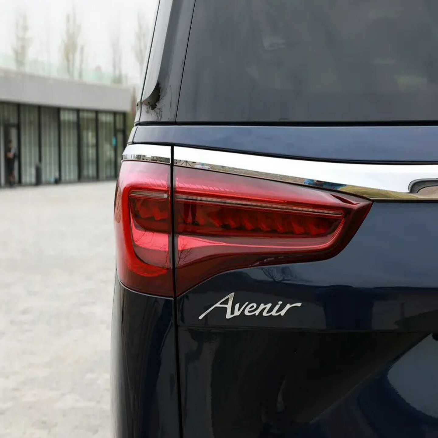 别克陆尊gl8653t高配尾灯全新原厂拆车全新都有货没有品--议价商