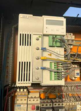 伦茨变频器EVF8216-E5.5KW拆机品--议价商品