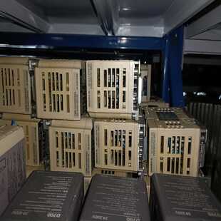 安川/三菱变频器200V100WVA2A0001BAA--议价商品